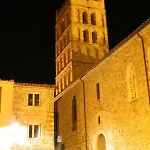 Vakantiehuis Maison Au Pied De La Cathedrale