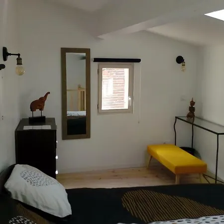 Maison Au Pied De La Cathedrale Holiday home Elne